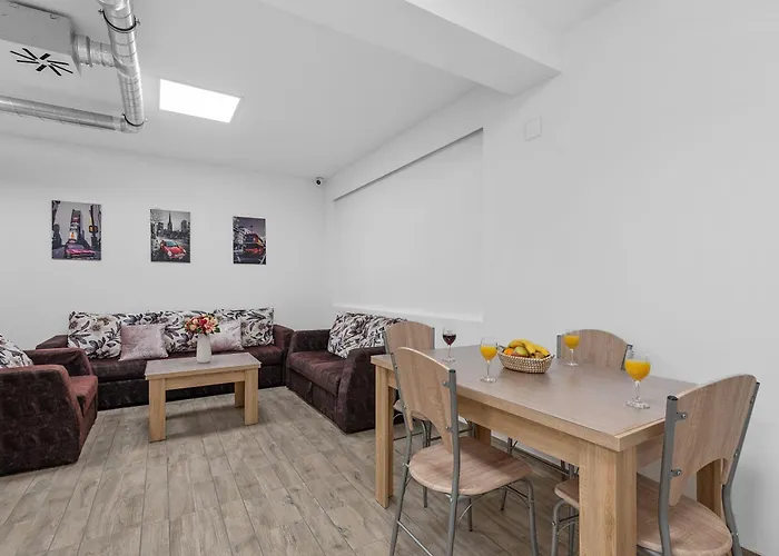 Hostel Shared In - Bunk Bed Split